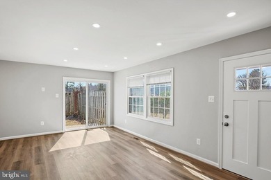 This beautifully renovated one level townhouse offers affordable - photo 5