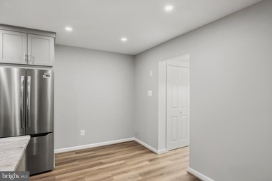 This beautifully renovated one level townhouse offers affordable - photo 10
