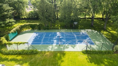 A Once-in-a-Lifetime Estate on Over 9 Private Acres. Welcome to - photo 10