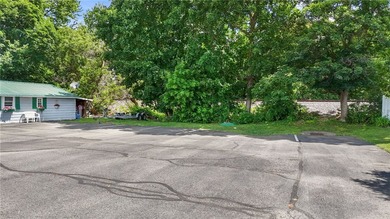 Mixed-use investment opportunity with over $30,000/year in - photo 7
