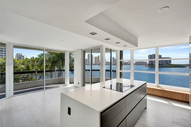 Spectacular residence at Mystic Pointe offering what is - photo 11