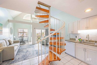 Welcome to your cozy beachfront loft retreat with beautiful - photo 5
