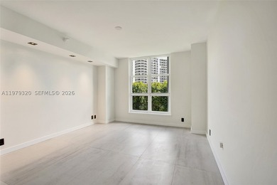 Spectacular residence at Mystic Pointe offering what is - photo 17