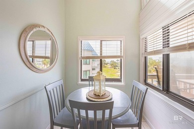 Welcome to your cozy beachfront loft retreat with beautiful - photo 9