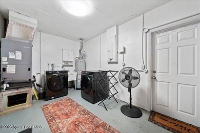 Move in ready! All furniture conveys!, including game room with - photo 22