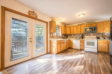 Welcome to your perfect Northern Michigan getaway or full-time - photo 24