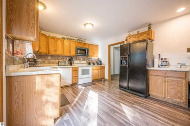 Welcome to your perfect Northern Michigan getaway or full-time - photo 25