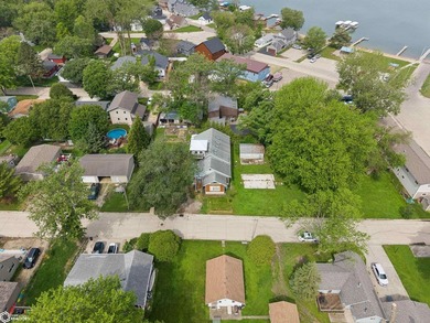 Perfectly positioned on Clear Lake's desirable south shore, this - photo 27