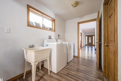 Welcome to your perfect Northern Michigan getaway or full-time - photo 30