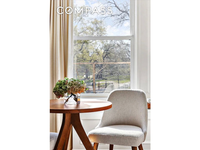Welcome home! A beautifully renovated classic six of rare - photo 3