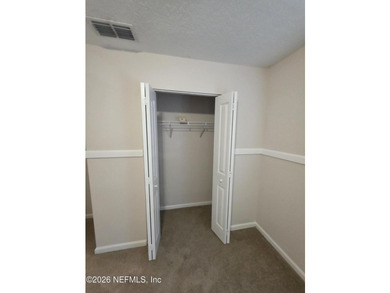Welcome to this charming 4-bedroom, 3-bathroom home, only 5 - photo 34