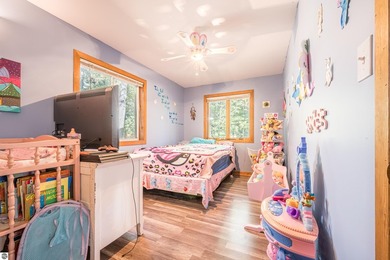 Welcome to your perfect Northern Michigan getaway or full-time - photo 36