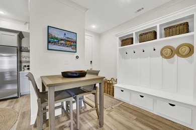 Welcome to your perfect coastal getaway! This beautifully - photo 3