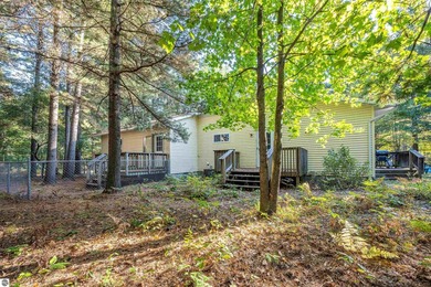 Welcome to your perfect Northern Michigan getaway or full-time - photo 46