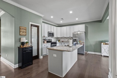 Welcome home to 5 Ryders Way in Taylors! Situated on nearly half - photo 4