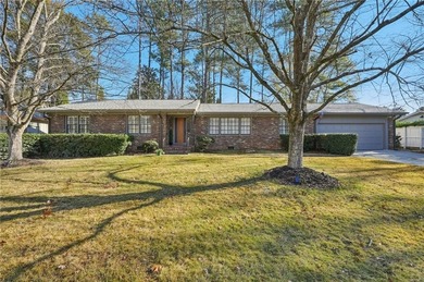 (private lake, pond, coastal) Home Sale Pending in Atlanta Georgia
