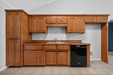 Welcome home to this beautiful, move-in-ready one-level - photo 11
