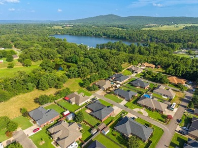 Welcome home to this beautiful, move-in-ready one-level - photo 25