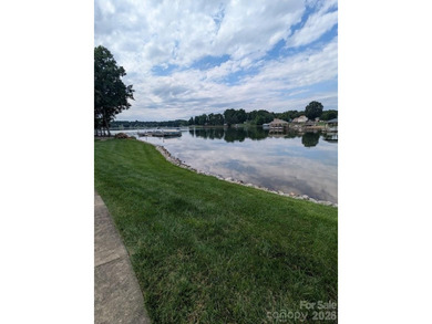 New price improvement!! A beautiful lakefront condo at Moss Lake - photo 26