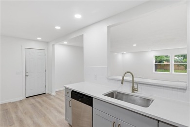 STILL AVAILABLE! Welcome to 23 Cross Gates! This fully renovated - photo 8