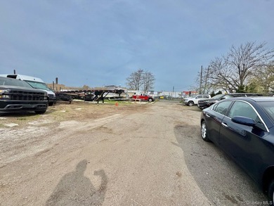 !Calling All Investors, Developers & End-Users!!! HUGE 1+ Acre - photo 9