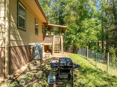 AFFORDABLE RANCH close to downtown Blairsville! Rare opportunity - photo 32
