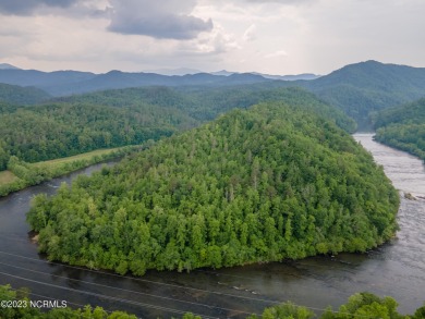 Little Tenneessee River Acreage For Sale in Bryson City North Carolina