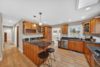 YEAR ROUND WATERFRONT LIVING or just SUMMER FANTASY! SOLD - photo 14
