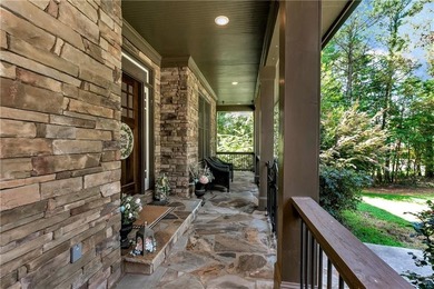 Experience the perfect blend of privacy, space, and Lake Lanier - photo 3