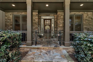 Experience the perfect blend of privacy, space, and Lake Lanier - photo 4