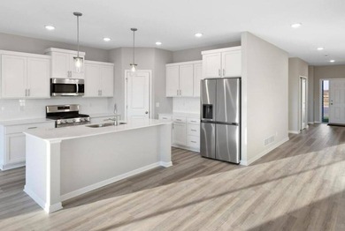 Presenting this well appointed one level on a cul-de-sac lot - photo 3