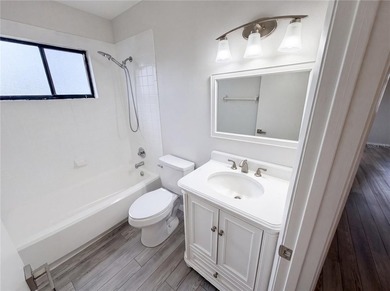 Virtually Staged. Excellent investment opportunity or primary - photo 11