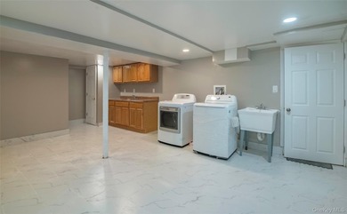 Welcome to this beautifully updated and exceptionally spacious - photo 23