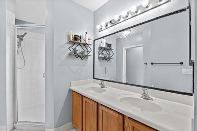 Discover effortless living in the gated community of Thousand - photo 25
