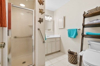 Nestled in a quiet, family-friendly neighborhood, this - photo 23