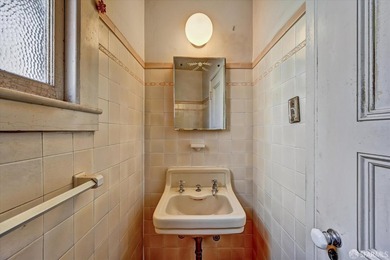 Step into a time capsule of Mediterranean elegance in the heart - photo 23