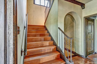 Step into a time capsule of Mediterranean elegance in the heart - photo 25