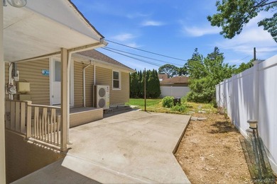 Welcome to 2934 Kinloch Road, a beautifully renovated 4-bedroom - photo 27