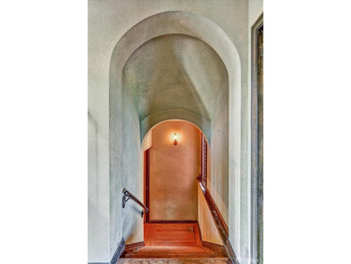 Step into a time capsule of Mediterranean elegance in the heart - photo 38