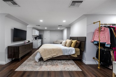 Welcome to this aviator's dream home! Turnkey remodeled. NEW - photo 20
