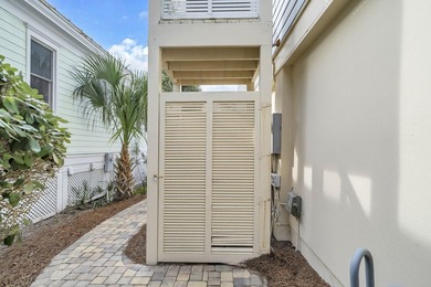3586 Waverly offers a rare opportunity to own a highly versatile - photo 6