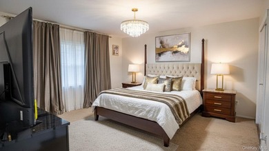Welcome to this well-maintained unit that offers a comfortable - photo 6