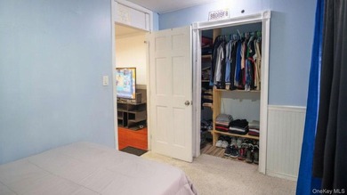 Welcome to this well-maintained unit that offers a comfortable - photo 8