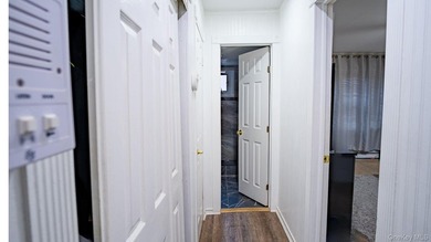 Welcome to this well-maintained unit that offers a comfortable - photo 9
