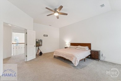 Spacious 4-bedroom 2.5 bath home features grand foyer with - photo 34