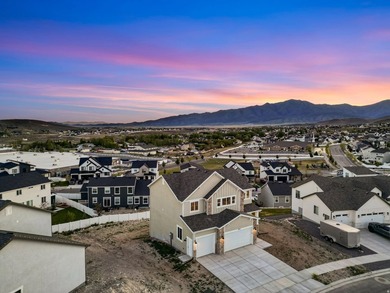 Located outside of City Center and no HOA! This desirable plan - photo 35
