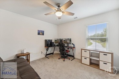 Spacious 4-bedroom 2.5 bath home features grand foyer with - photo 42
