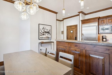 Enjoy prime summer time in Aspen. 2024 renovations completed - photo 4