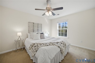 Nearly 3,500 square feet with a backyard built for entertaining - photo 26