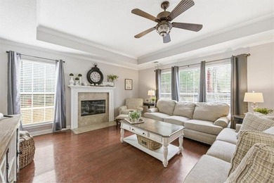 Welcome to this beautifully maintained 5-bedroom, 3-bath brick - photo 31